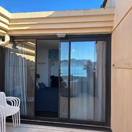 Panoramic Sea-view Duplex, 2 Terraces & Pool, Walk To Appartement