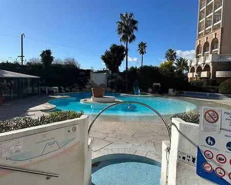 Panoramic Sea-view Duplex, 2 Terraces & Pool, Walk To דירה *